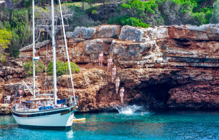 vita bel yacht charter mallorca