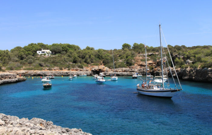 vita bel yacht charter mallorca